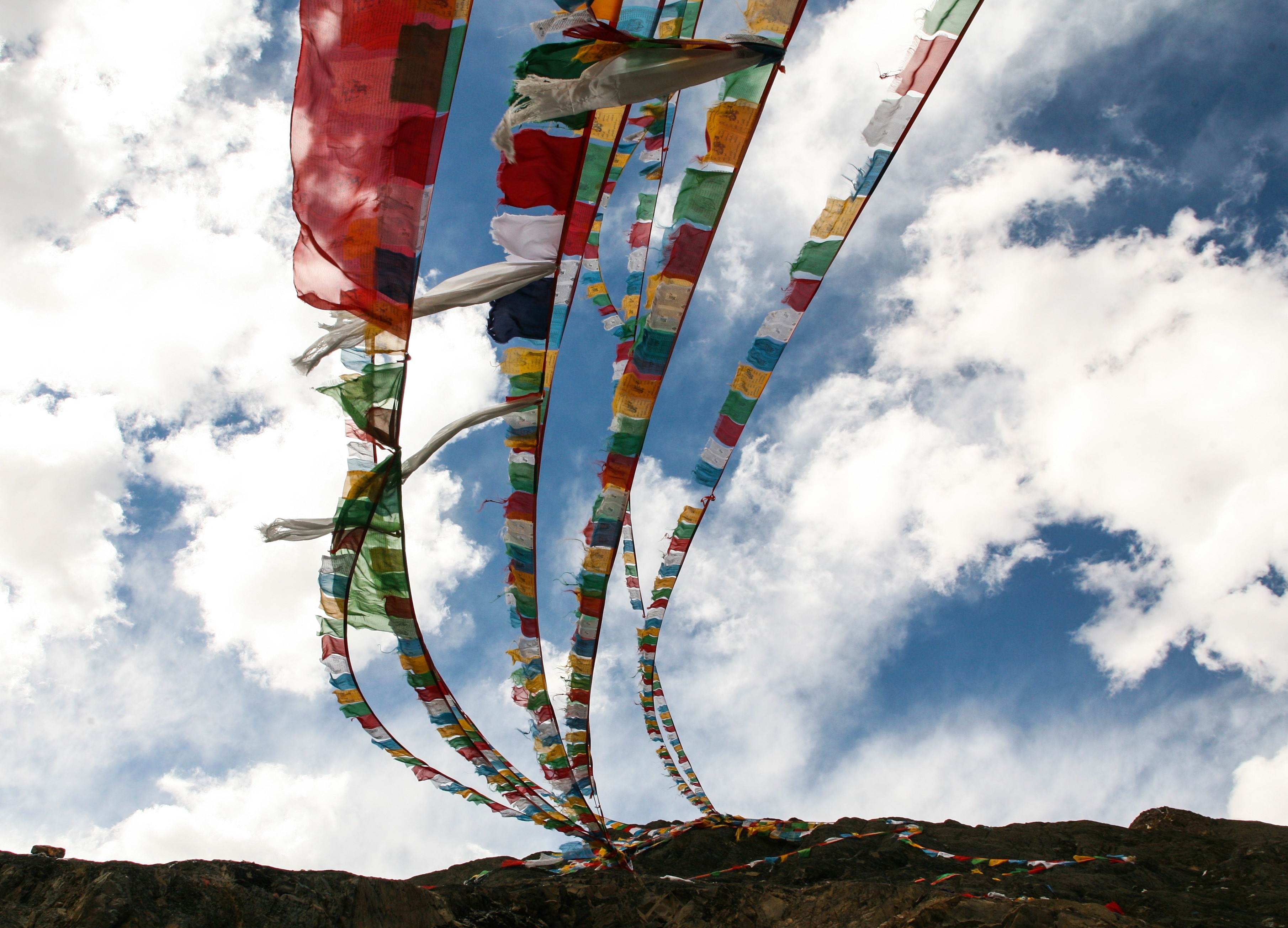 Du lich Tay Tang anh 69