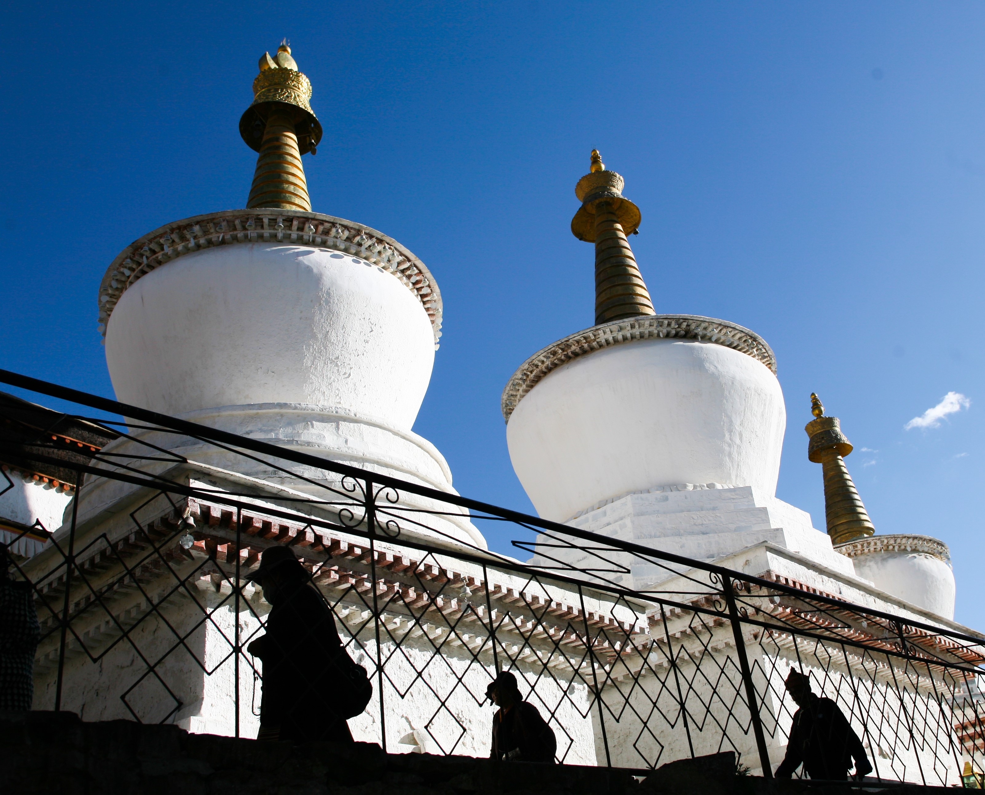 Du lich Tay Tang anh 52