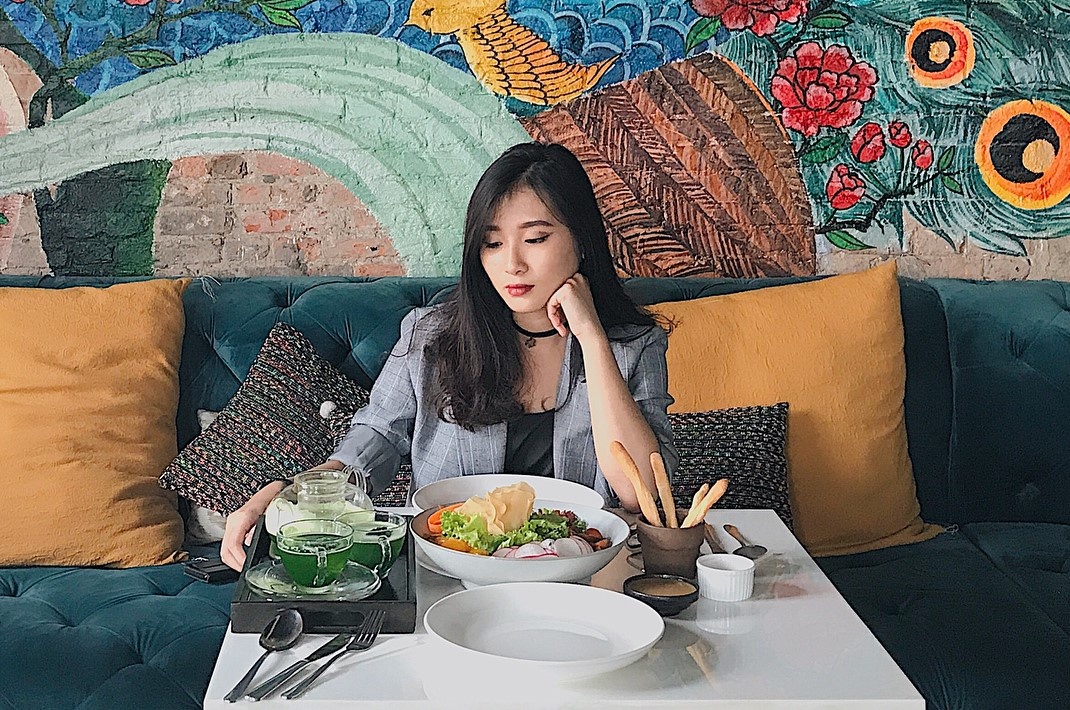 Hen ho sang chanh o 9 quan tra chieu hap dan mua Valentine hinh anh