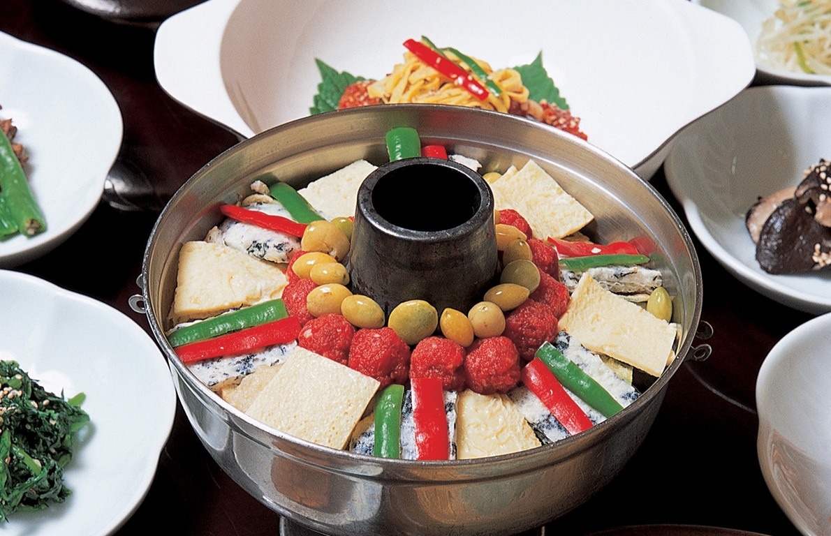 Co gi trong thuc don bua an cua nguoi Trieu Tien? hinh anh