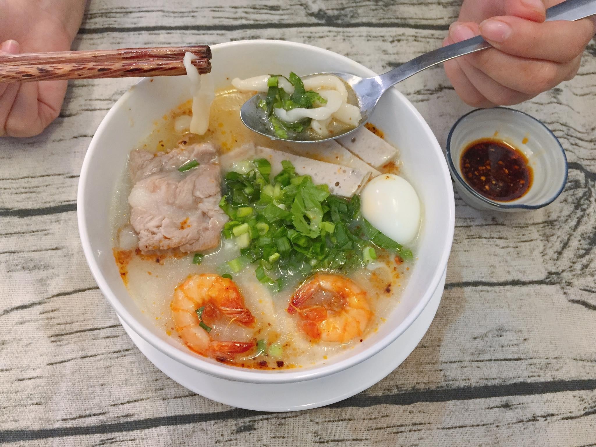 Am thuc mien Trung anh 1