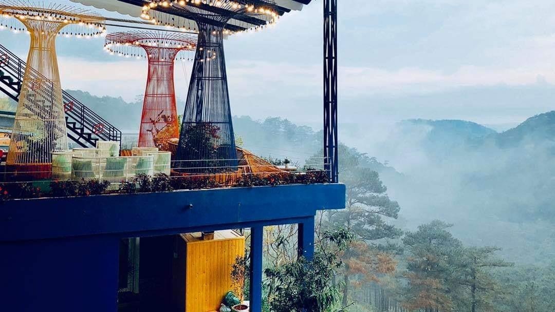 Quan ca phe 'khu vuon tren may' xuat hien o Da Lat thu hut gioi tre hinh anh