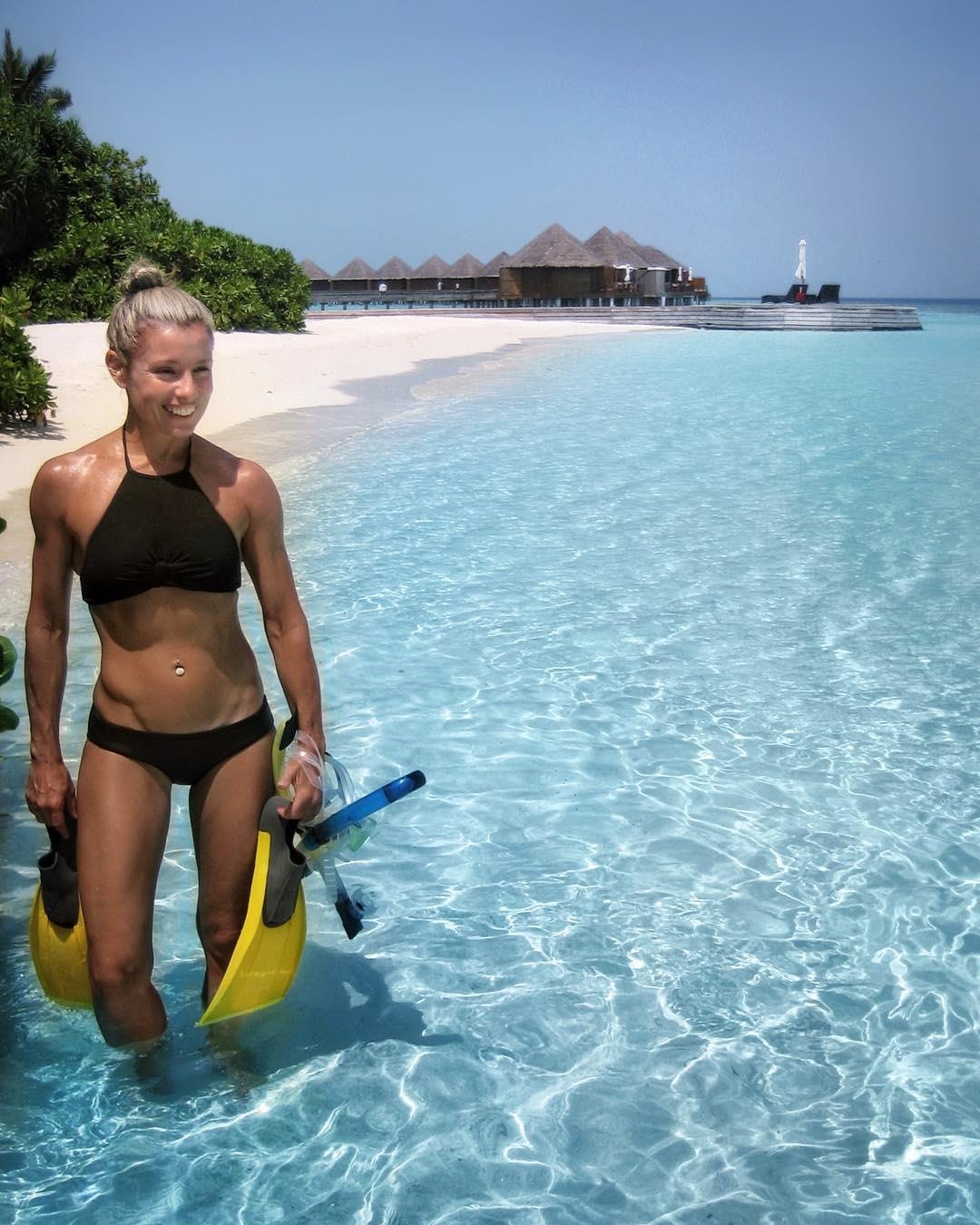 Nu phuot thu U50 anh 13