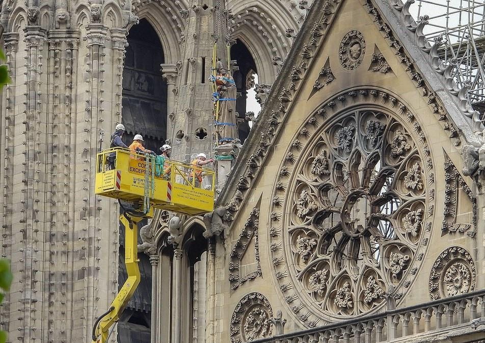 Nha tho Duc Ba Paris anh 5