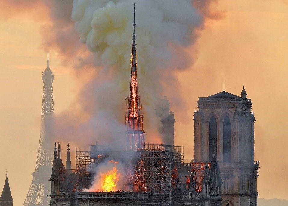 Nha tho Duc Ba Paris anh 6