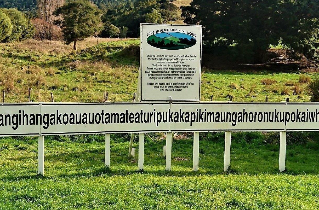 Ngon doi co ten viet boi 85 chu cai nam o nuoc nao? hinh anh