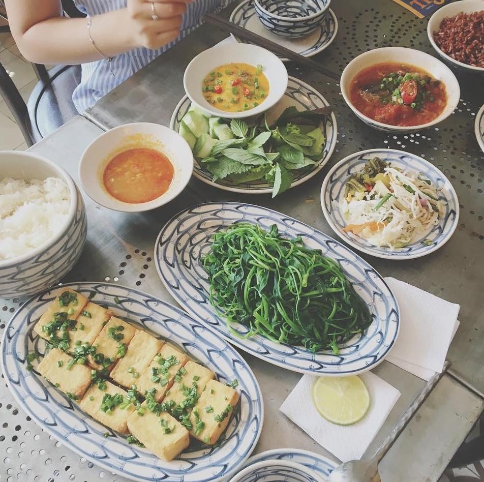 Mon an hoi rich kid anh 24