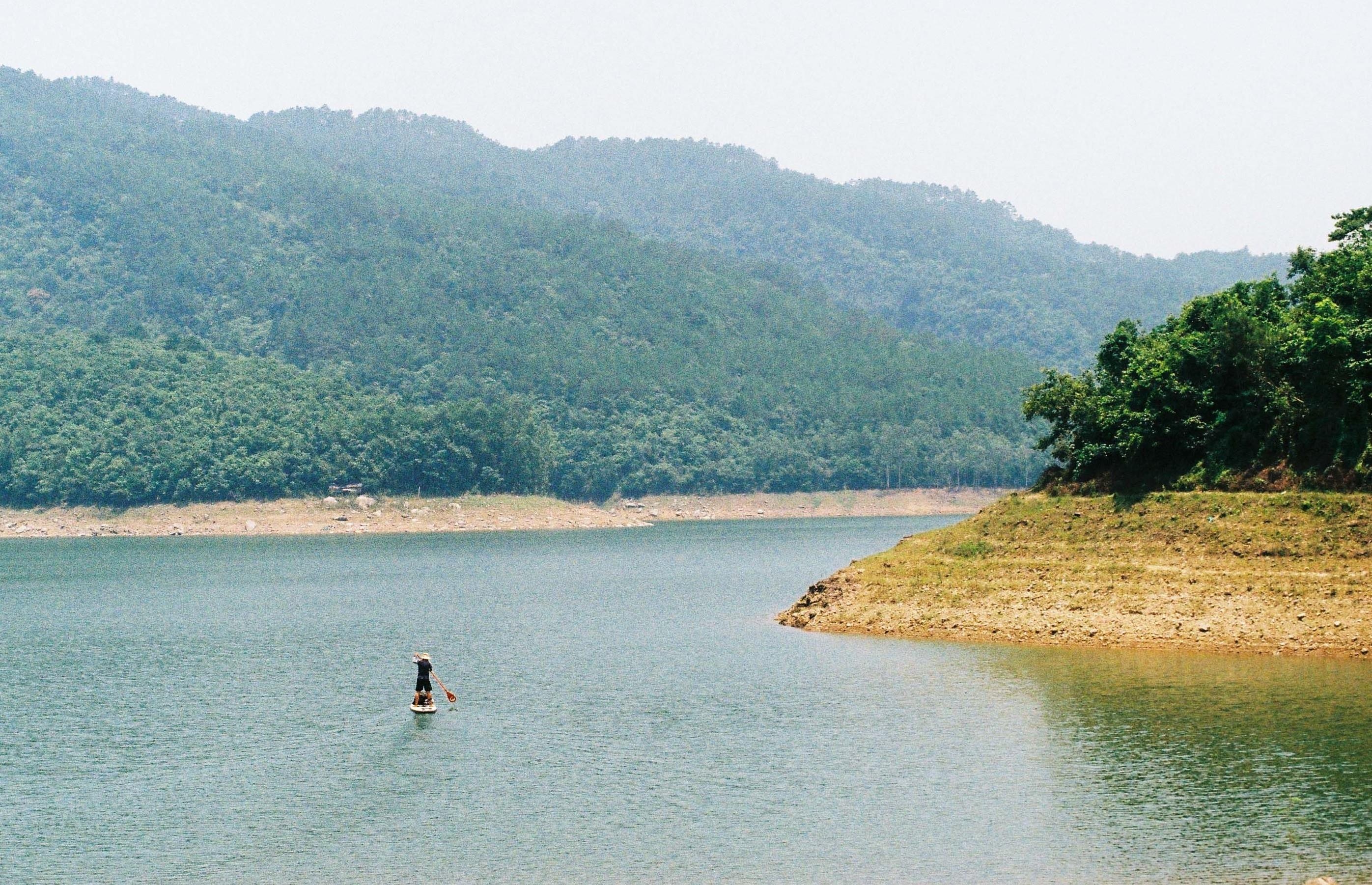 Kham pha ho Xa Huong anh 4