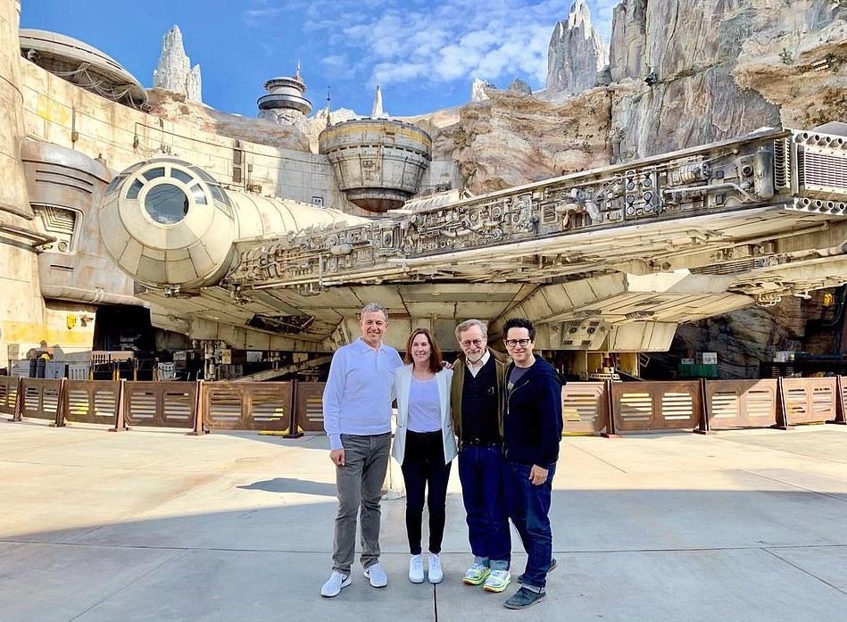 Cuoc chien giua cac vi sao anh 4