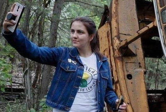 Du khach do xo den thanh pho bi nhiem phong xa o Ukraine hinh anh