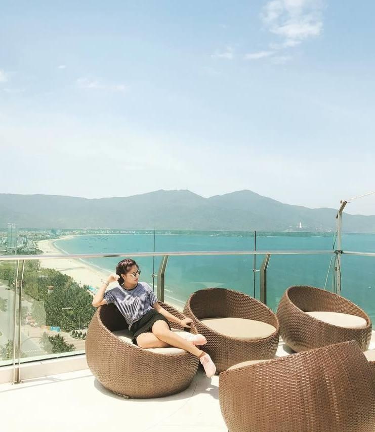 Quan ca phe ngam phao hoa Da Nang anh 7