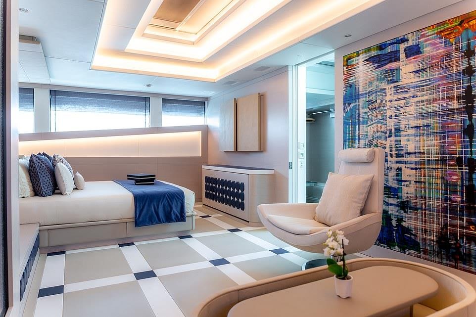 Sieu du thuyen cua trieu phu anh 7