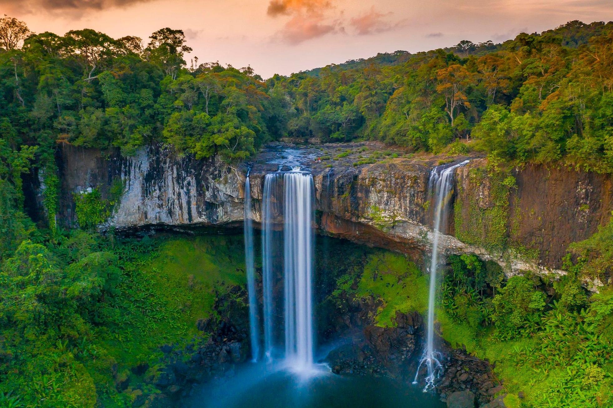 Leo rung, bang suoi tim thac nuoc dep ngoan muc giua dai ngan Gia Lai hinh anh