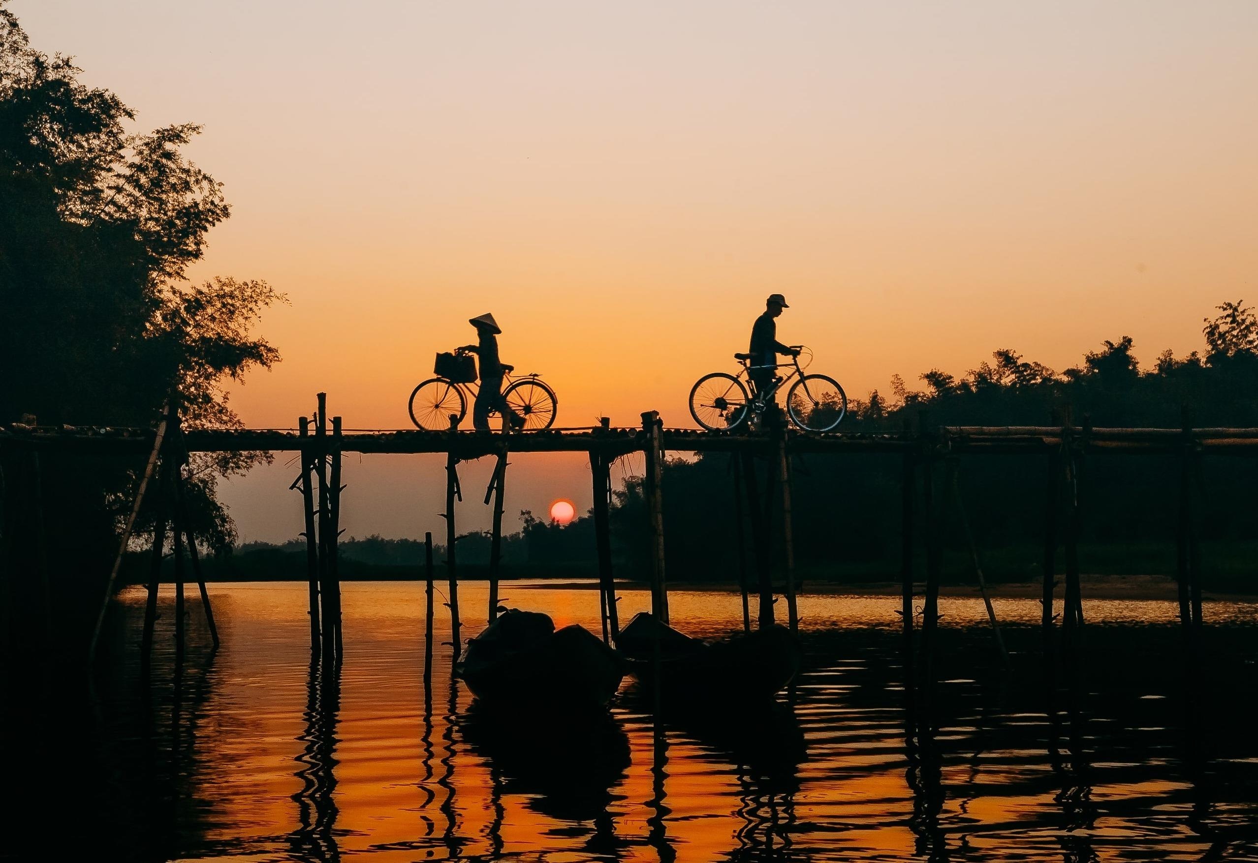 Xuoi dong Tra giang, me dam truoc de nhat thang canh Quang Ngai hinh anh