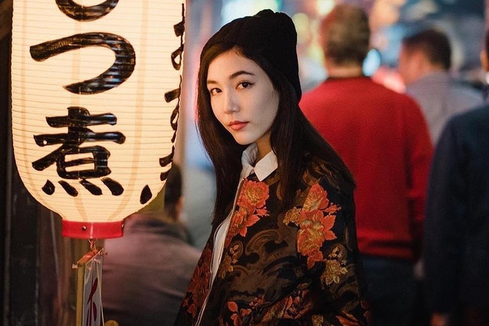 Khu pho hang tram quan bar va cuoc song ve dem huyen nao o Nhat Ban hinh anh