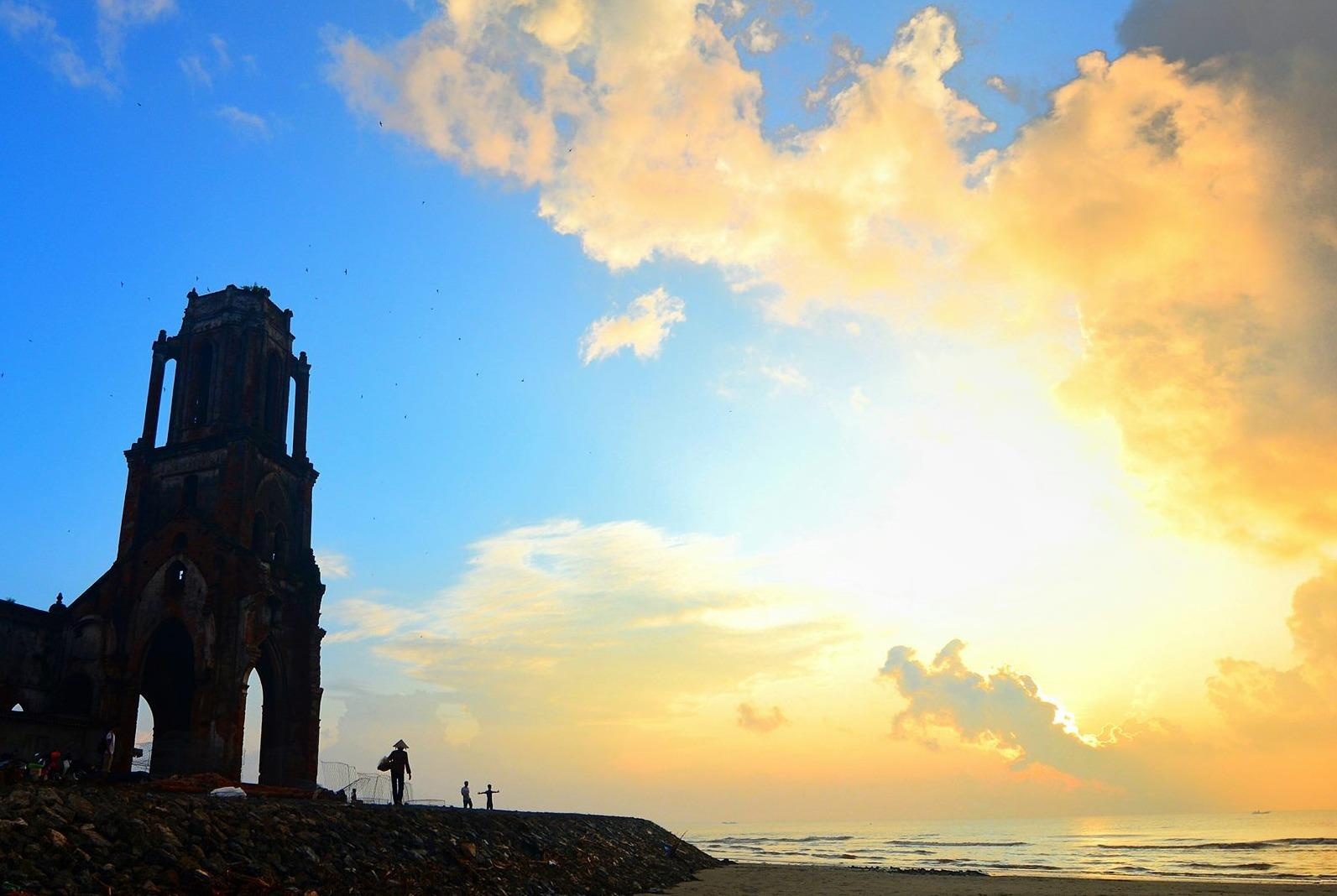 Nha tho do Nam Dinh anh 4