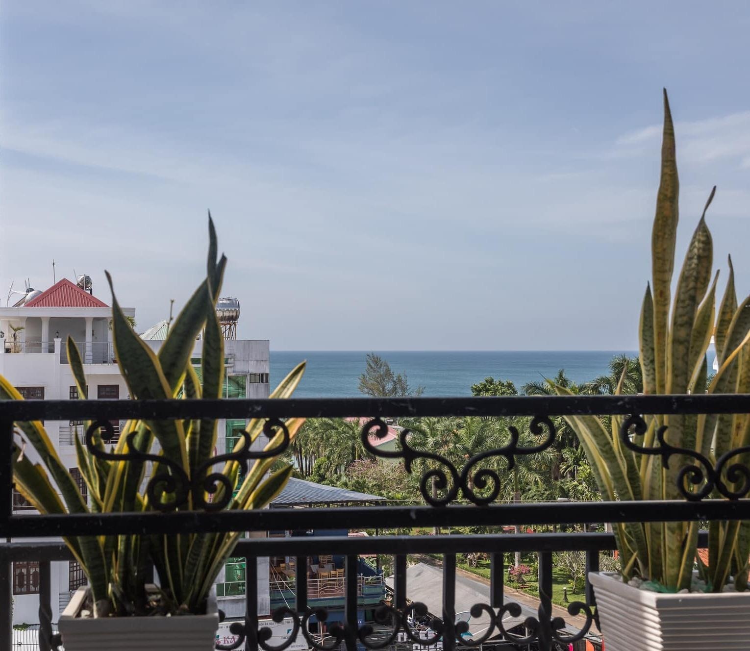 Khach san o Phu Quoc anh 8