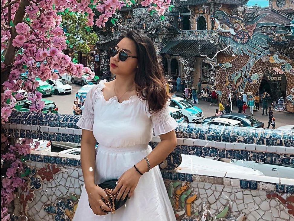 Chua Ve Chai, diem song ao doc dao thu hut gioi tre o Da Lat hinh anh