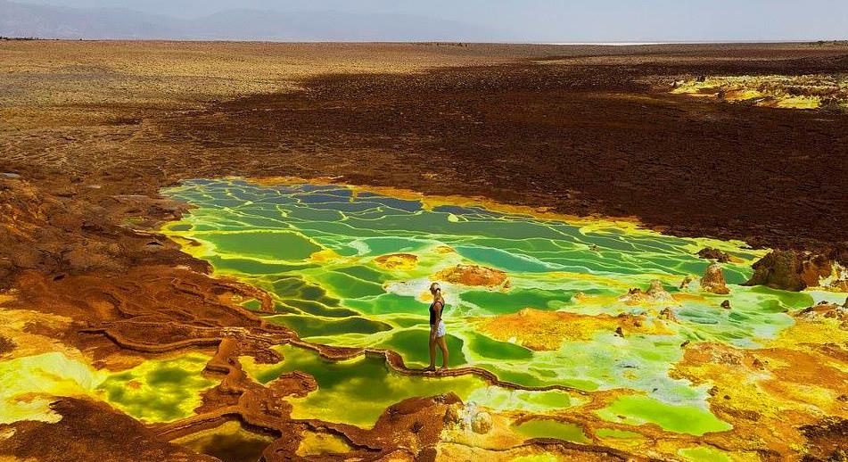 Ho nuoc axit o Dong Phi anh 3