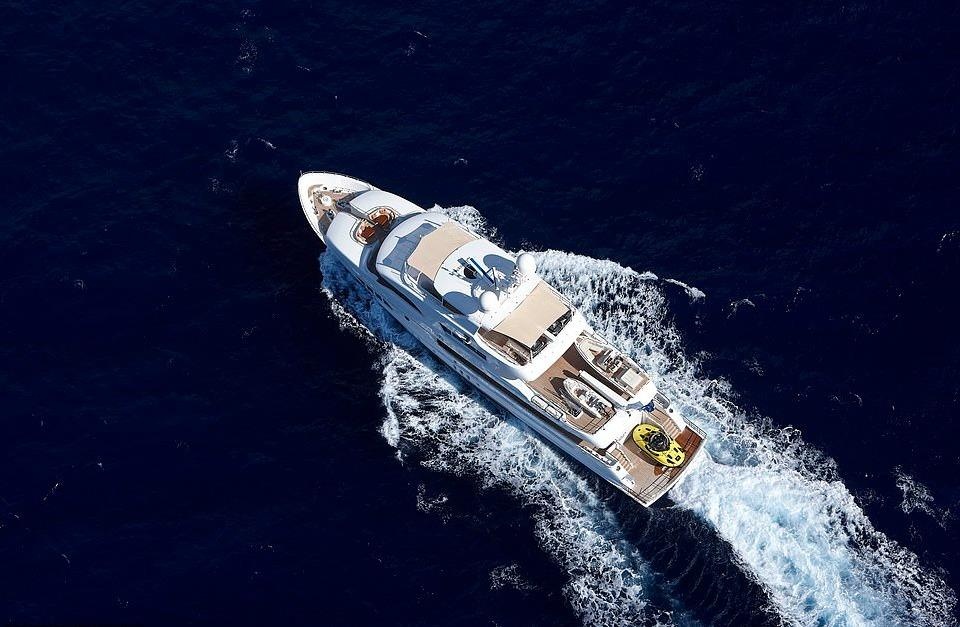 Du lich bang du thuyen anh 18