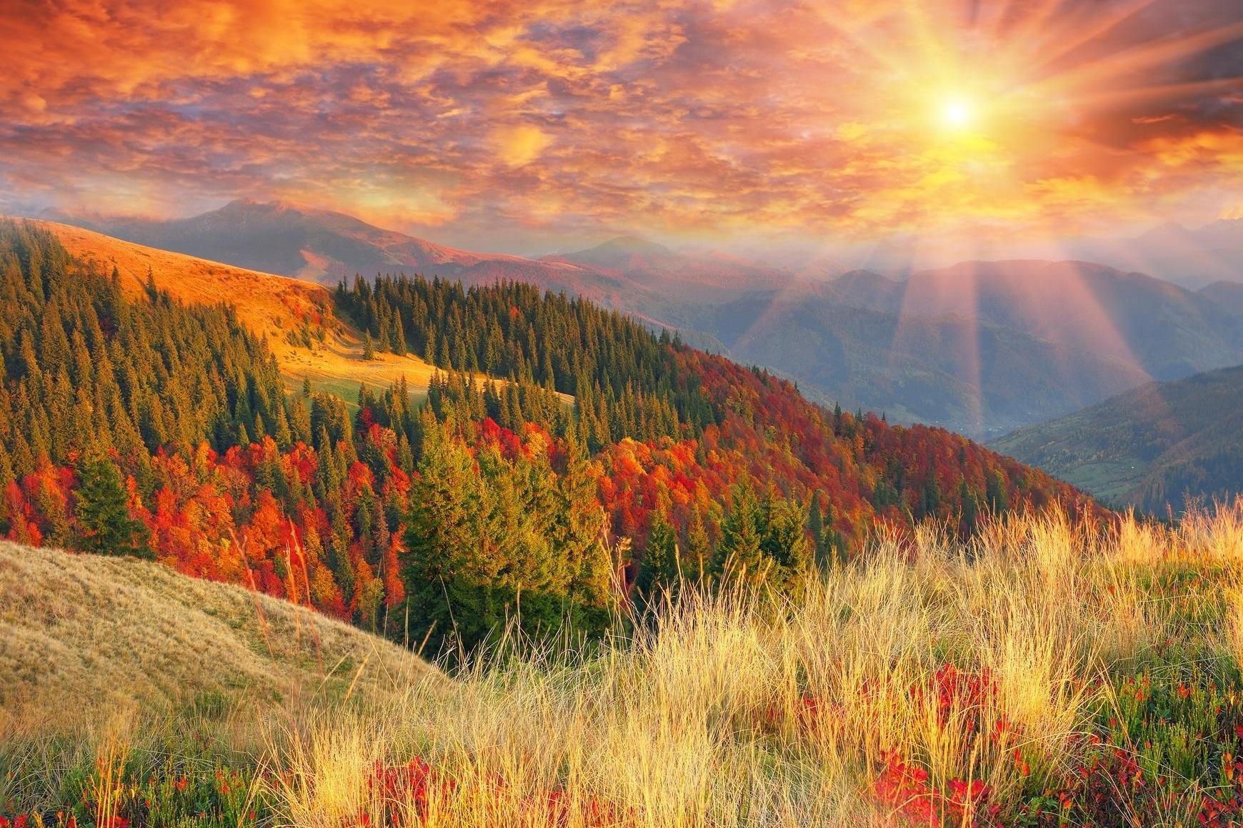 7 vung dat thay ao mua thu dep tua xu than tien hinh anh