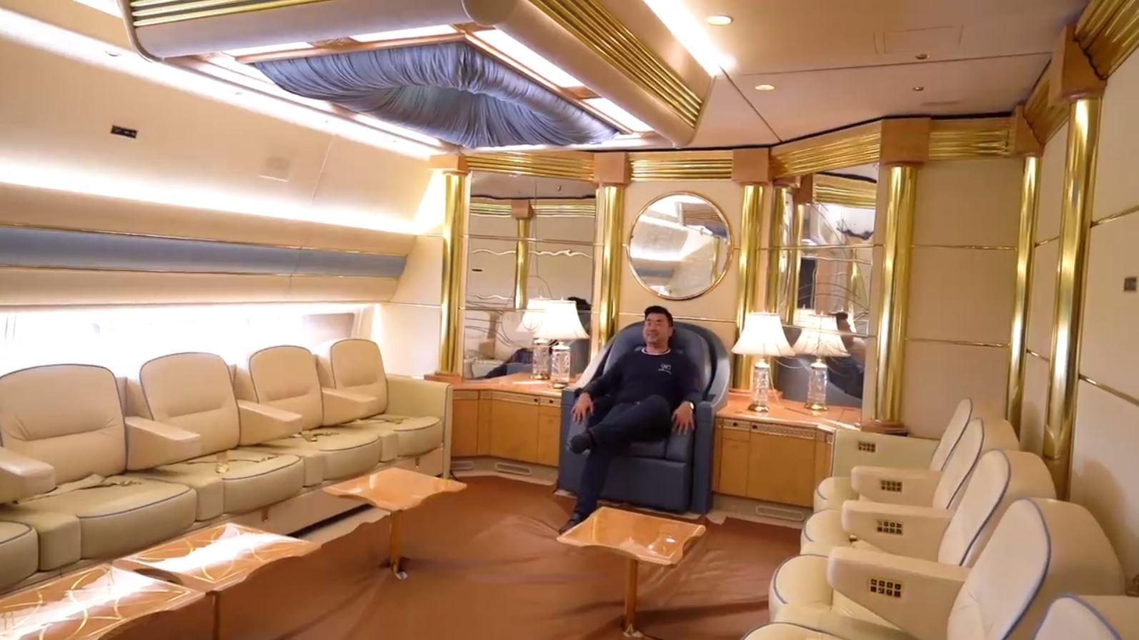 May bay tu nhan anh 5