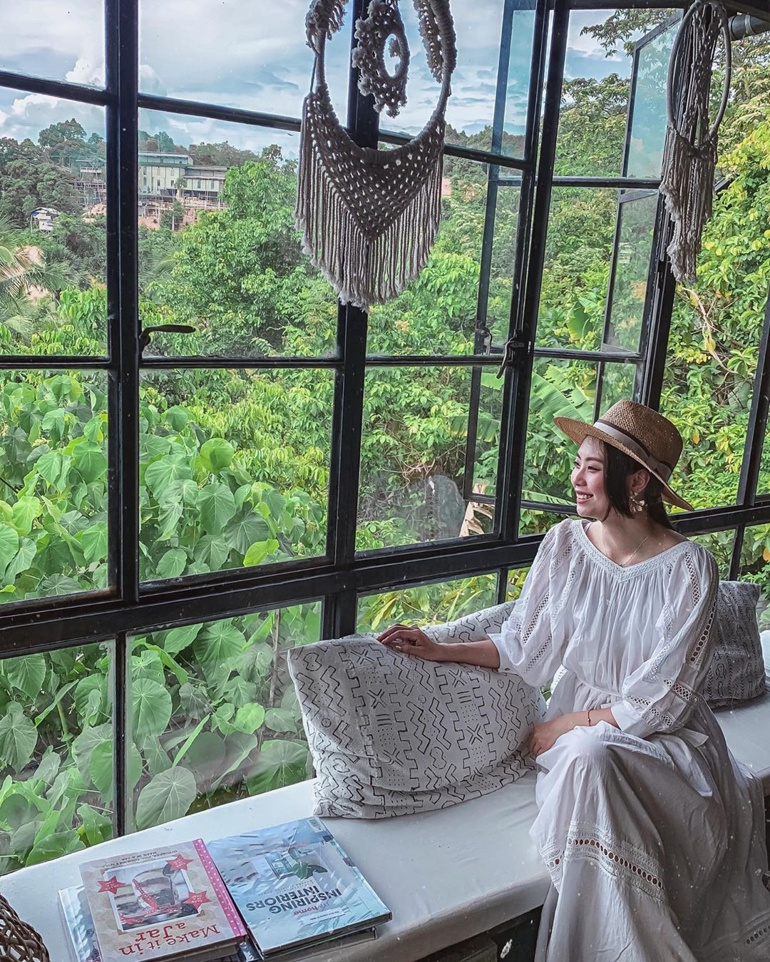 Khach san tren ngon cay anh 12