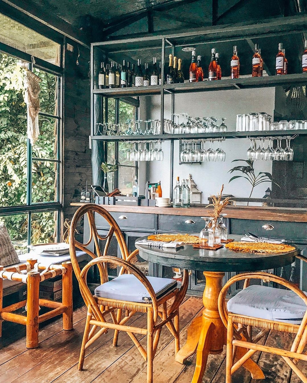 Khach san tren ngon cay anh 6