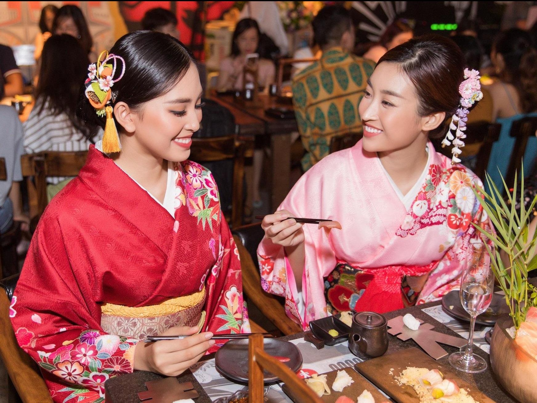 Quy goi khi mac kimono va loat quy tac tren ban an o Nhat Ban hinh anh