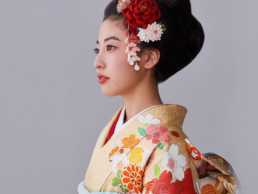 6 quy tac nghiem ngat khi mac kimono o Nhat Ban hinh anh