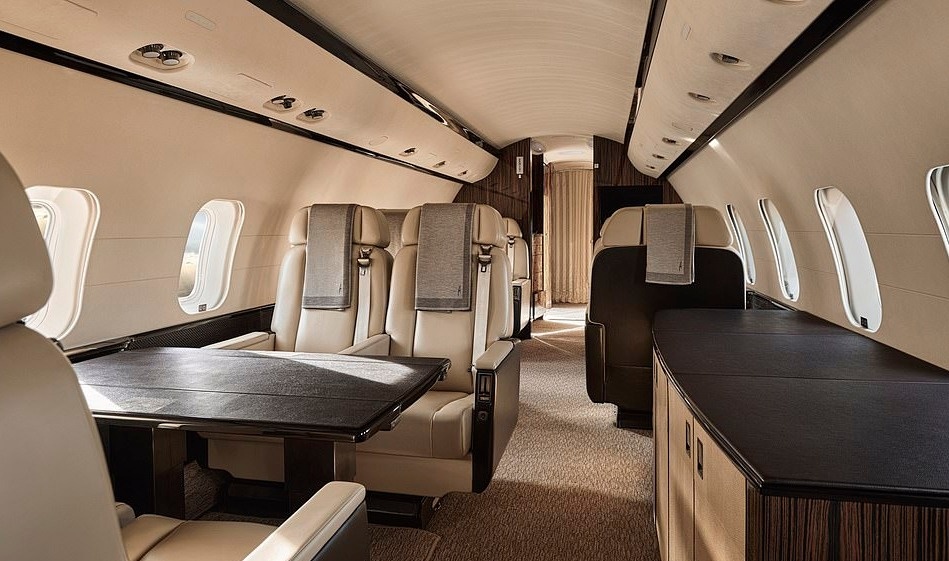 May bay rieng anh 10