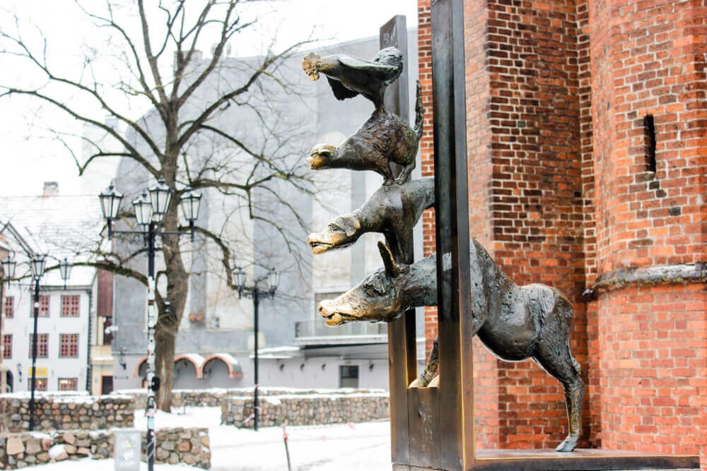 Buc tuong may man tren the gioi anh 8