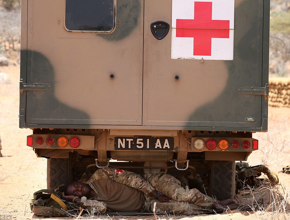 binh lính Anh tập luyện ảnh 3 binh linh Anh tap luyen anh 3