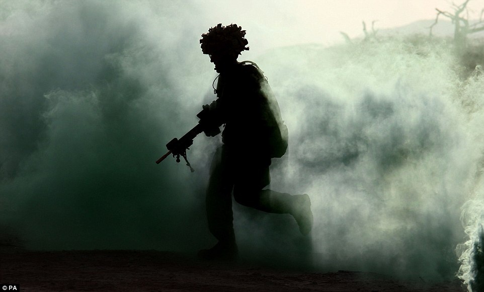 binh lính Anh tập luyện ảnh 6 binh linh Anh tap luyen anh 6