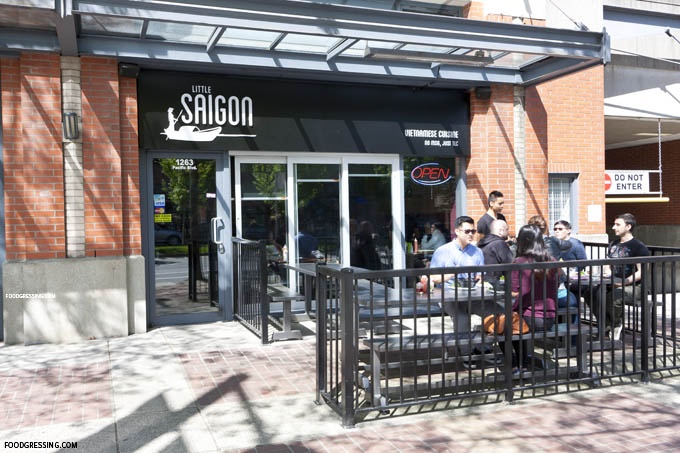 Viet kieu o quan Cam anh 2