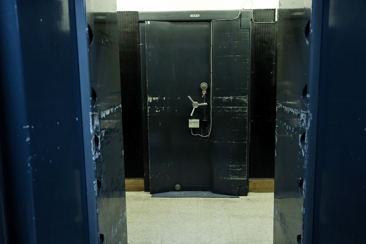 san xuat kim cuong anh 4