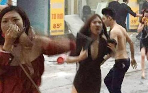 'Hanh dong coi ao nguc bit mui cua co gai rat thong minh' hinh anh