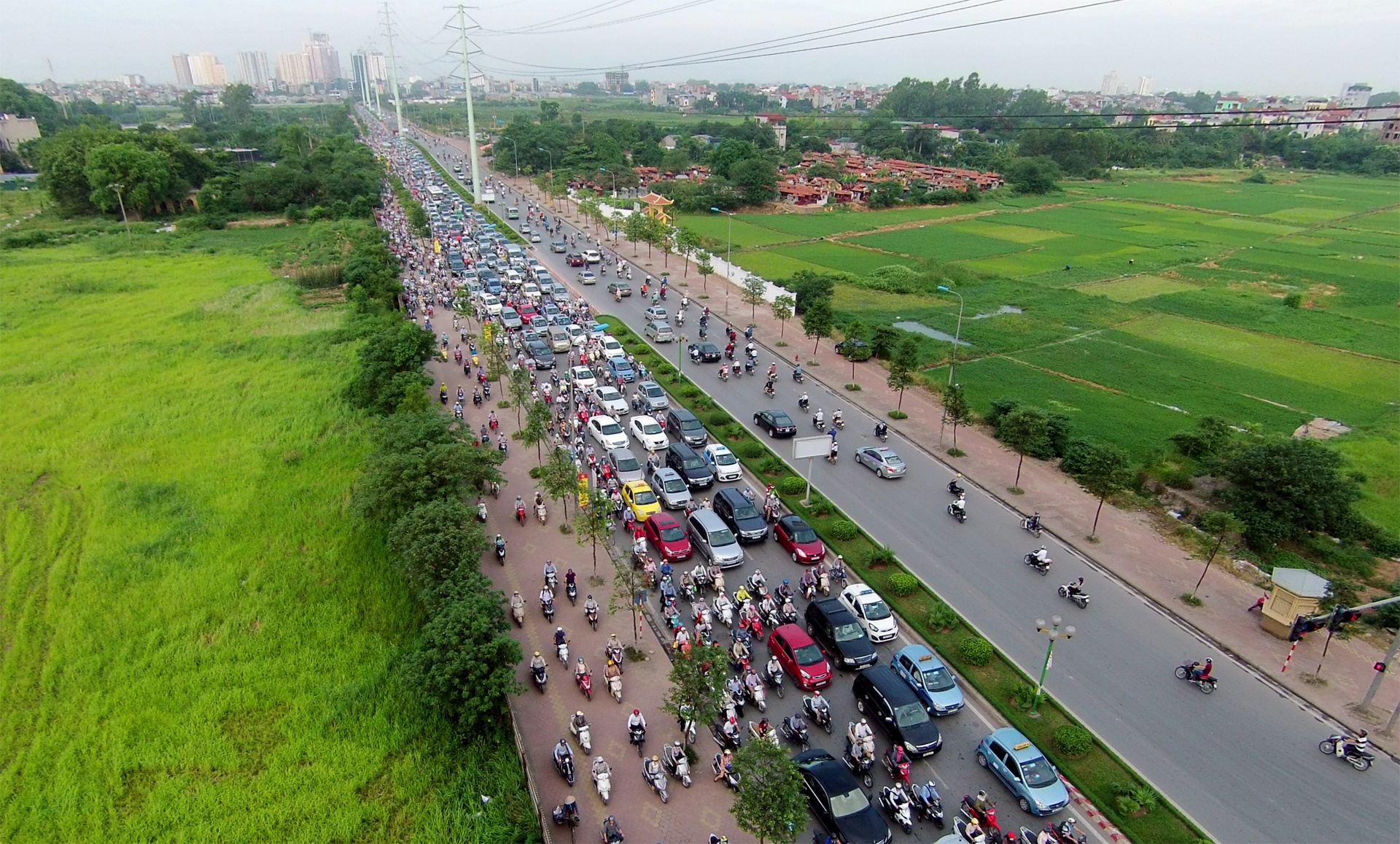 cấm xe máy ngoại tỉnh, 2021 cấm xe máy ngoại tỉnh đi vào Hà Nội, đề xuất xe máy ngoại tỉnh không được đi vào Hà nội ảnh 1 cam xe may ngoai tinh, 2021 cam xe may ngoai tinh di vao Ha Noi, de xuat xe may ngoai tinh khong duoc di vao Ha noi anh 1
