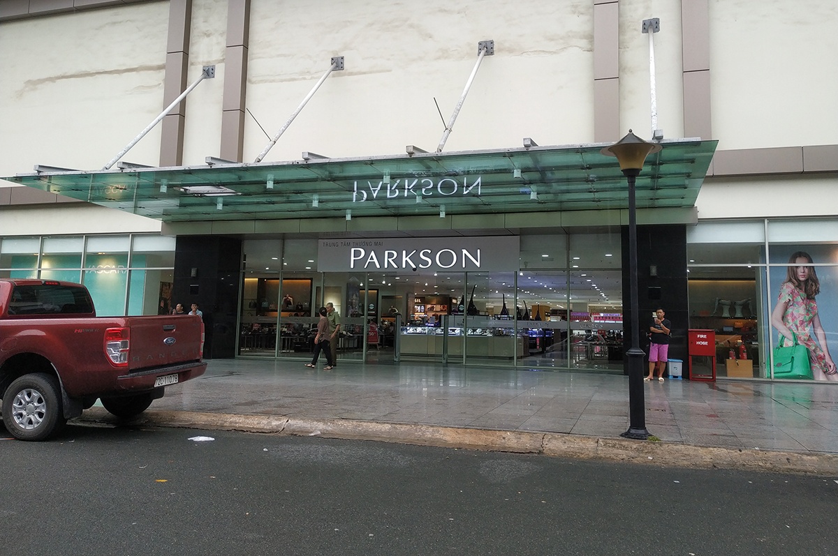 Parkson còn lại gì ở TP.HCM nếu đóng cửa trung tâm thương mại ở Cantavil ảnh 1 Parkson con lai gi o TP.HCM neu dong cua trung tam thuong mai o Cantavil anh 1