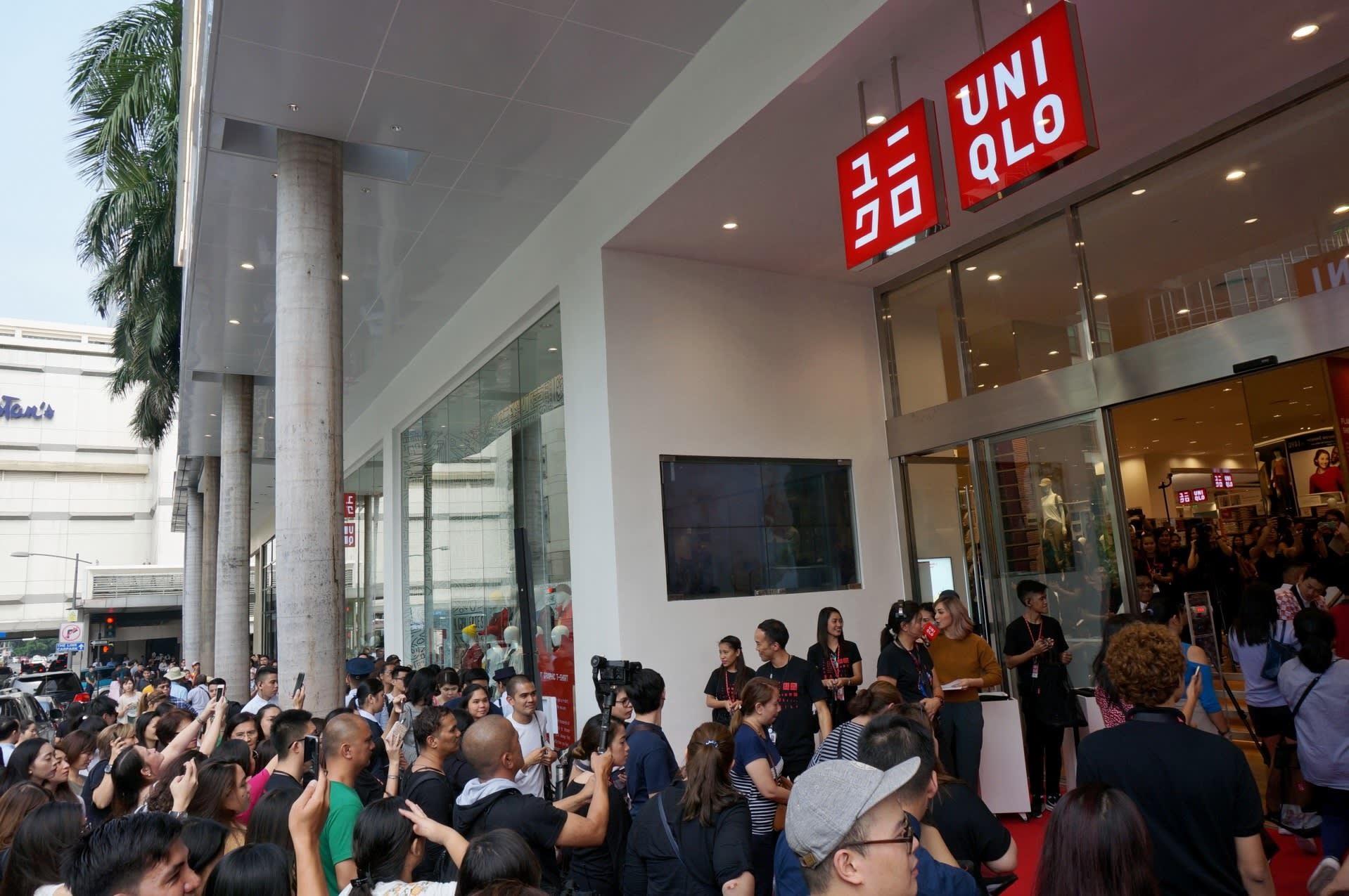 Uniqlo quyet tam danh bai Zara va H&M tai Dong Nam A anh 1