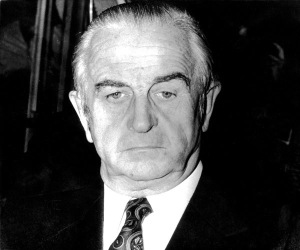 Góc khuất của gia tộc giàu nhất nước Đức đứng sau BMW ảnh 3 Goc khuat cua gia toc giau nhat nuoc Duc dung sau BMW anh 3