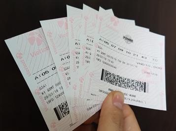 Ba nguoi trung Vietlott hon 75 ty dong ngay 27 Tet hinh anh