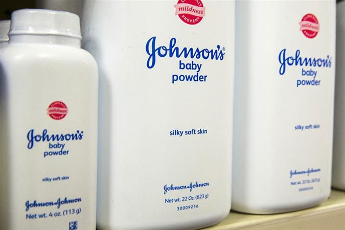Johnson & Johnson hau toa vi cao buoc phan rom chua chat gay ung thu hinh anh