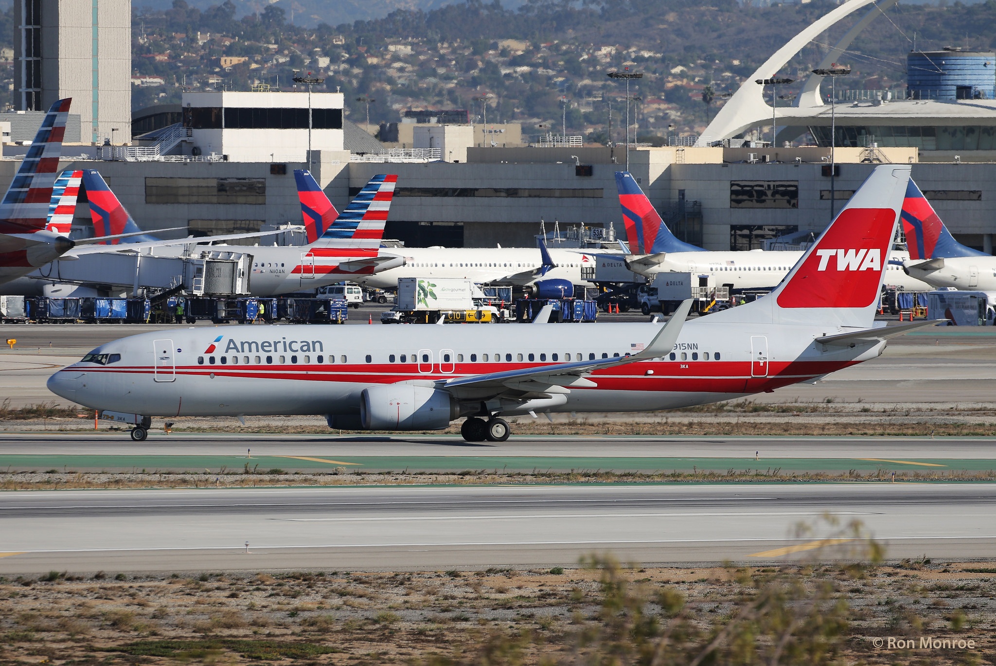 American Airlines bị phạt 1 triệu USD ảnh 1 American Airlines bi phat 1 trieu USD anh 1