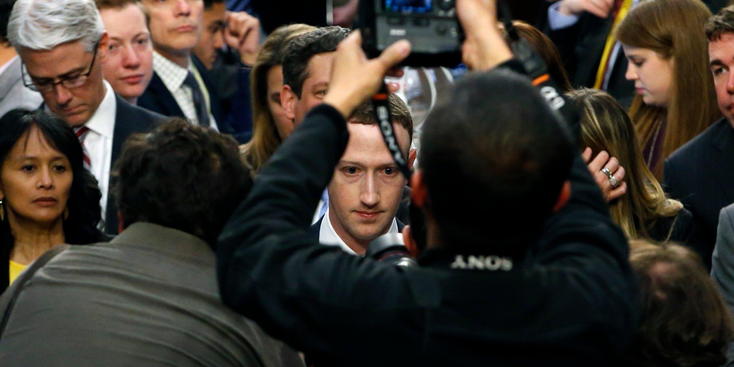 Thoi den toi cua Facebook dang den? hinh anh