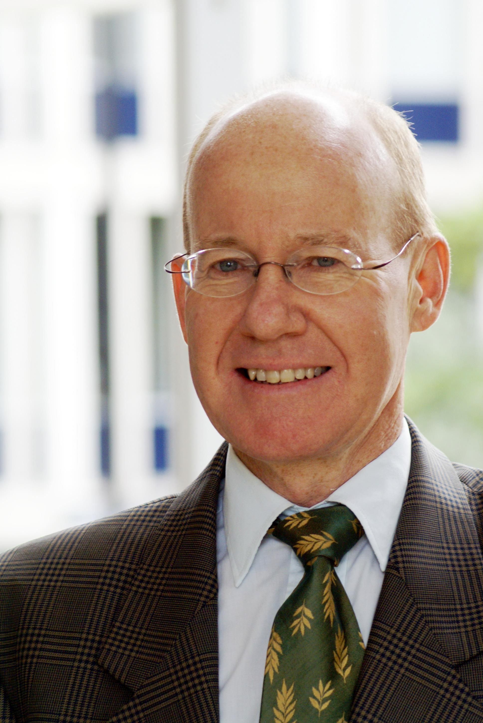 Đàn ông giàu hơn đáng kể sau khi ly hôn ảnh 1 Dan ong giau hon dang ke sau khi ly hon anh 1