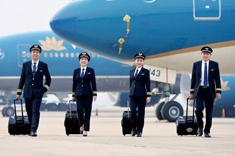 Gui van ban mat to Bamboo Airways, Vietnam Airlines co vi pham luat? hinh anh