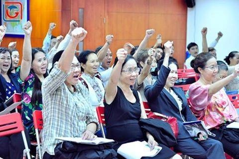 'Hau due' cua Thien Ngoc Minh Uy dung ban hang da cap hinh anh