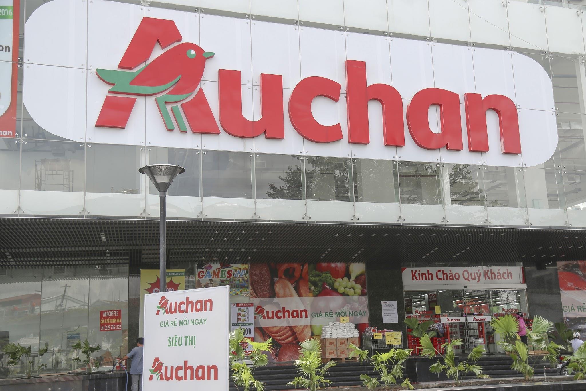 Chuoi sieu thi Auchan ban minh, rut lui khoi Viet Nam hinh anh