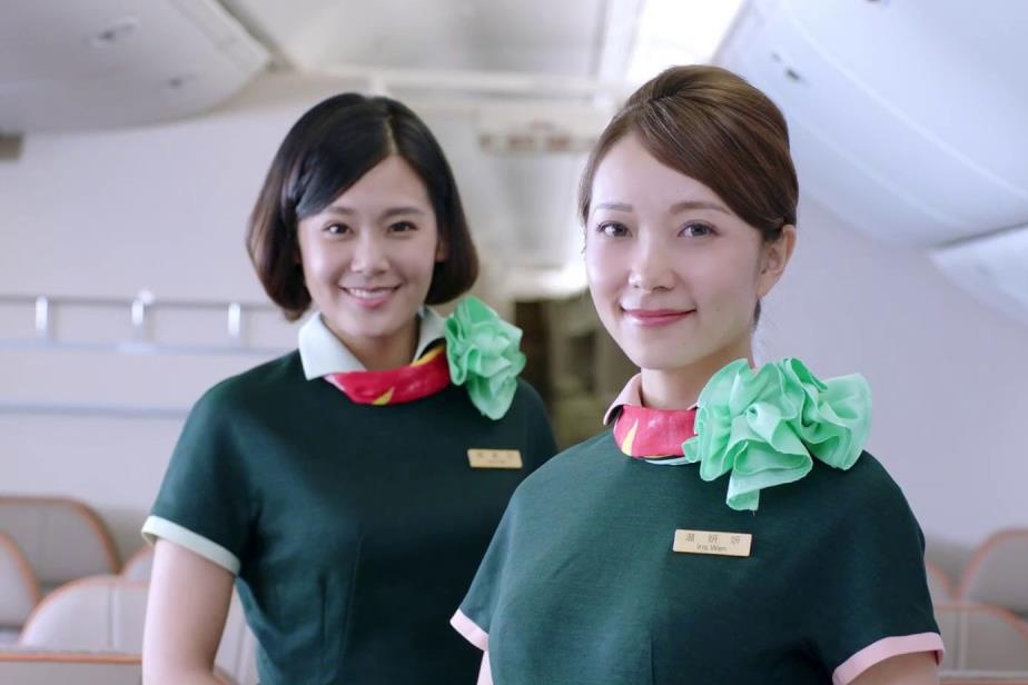 Eva Air lai bay tu Tan Son Nhat sau loat chuyen bi huy vi tiep vien hinh anh
